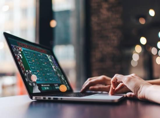 How to Choose Safe and Secure Gambling Apps in India